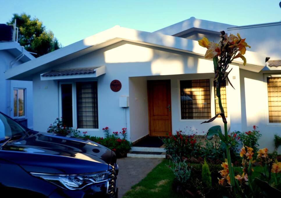 Elysium @ Skyfall Villas ウーティ エクステリア 写真